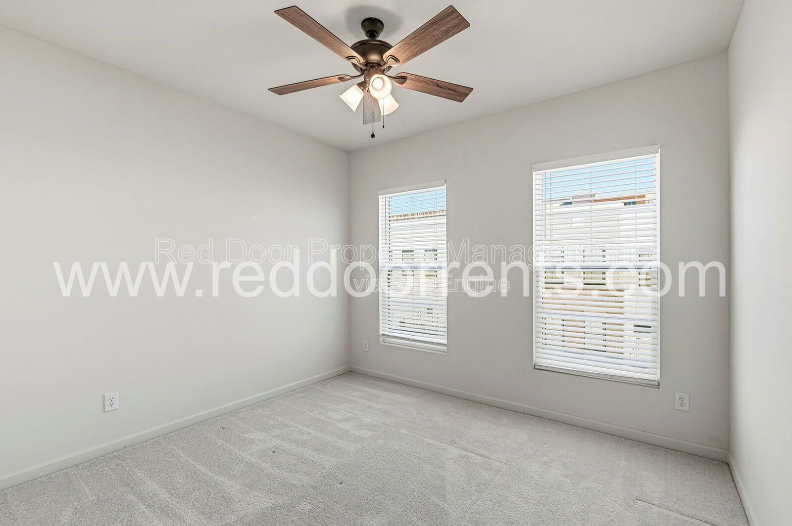 Modern 3-Bedroom Townhome in the Heart of Fishers property image