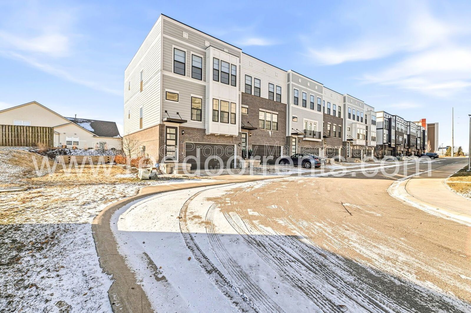 Modern 3-Bedroom Townhome in the Heart of Fishers property image