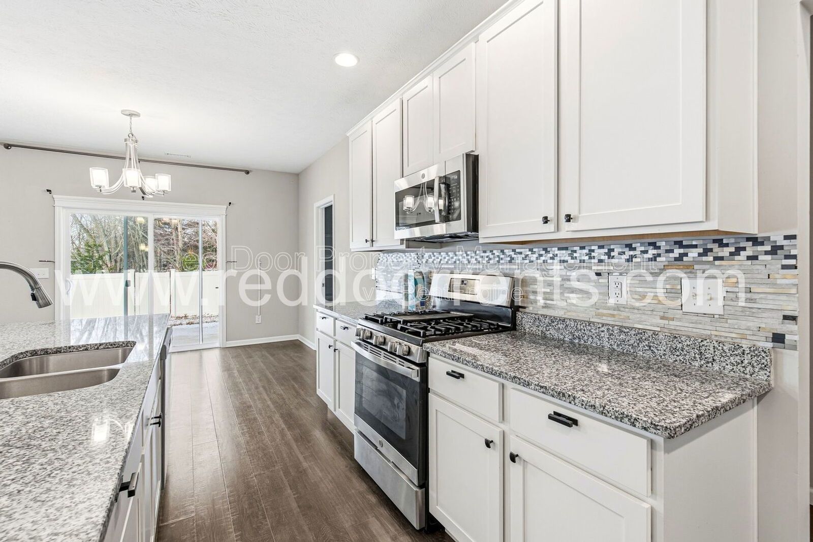 ✨ Two-Year Lease Advantage ✨ Stunning 5‑Bedroom Family Home in Vibrant Brownsburg Community property image