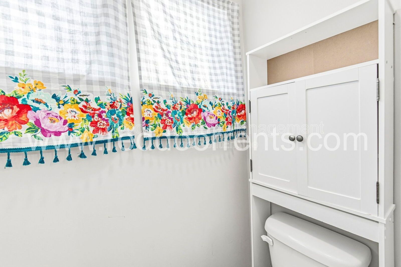 ✨ Two-Year Lease Advantage ✨ Stunning 5‑Bedroom Family Home in Vibrant Brownsburg Community property image