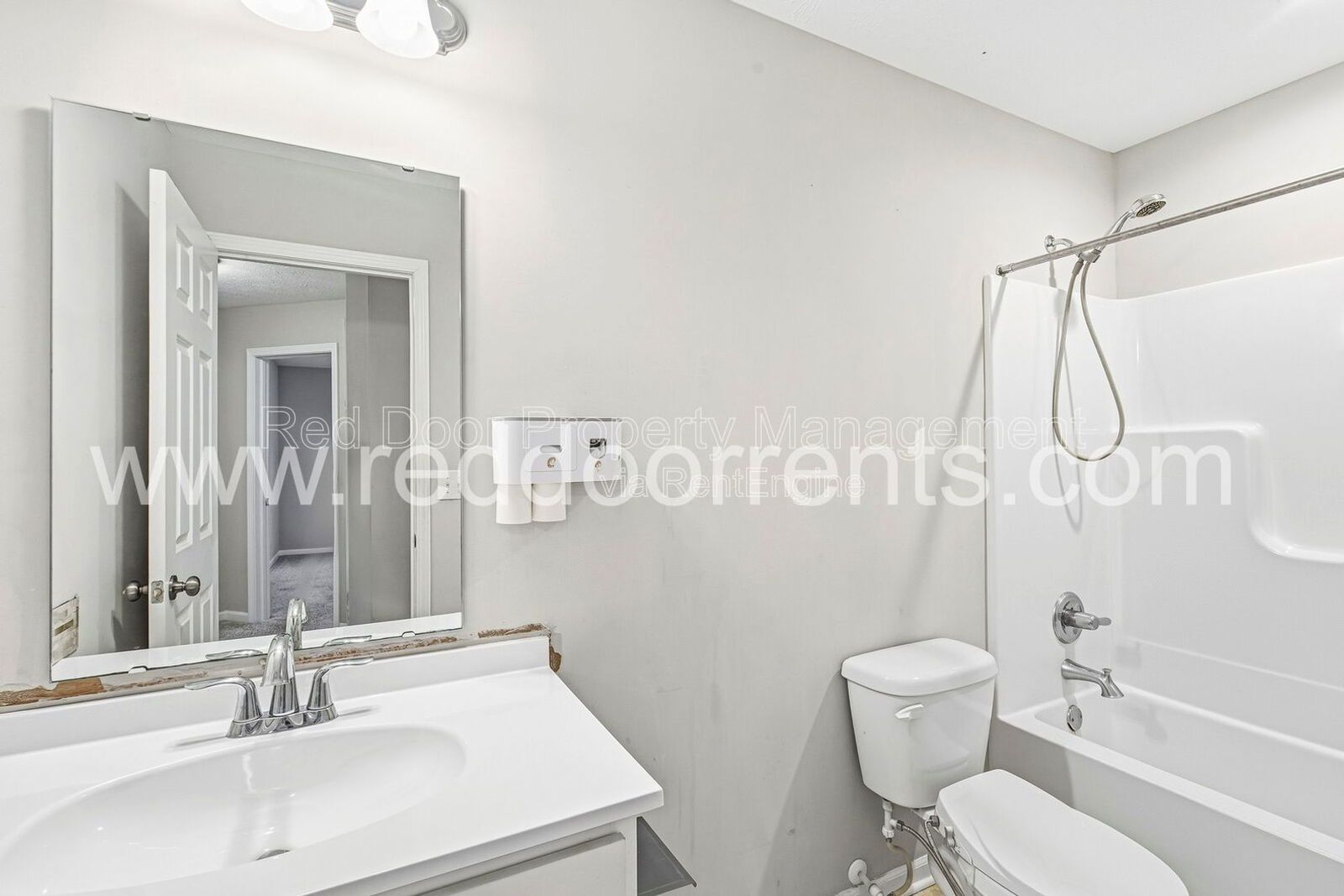 ✨ Two-Year Lease Advantage ✨ Stunning 5‑Bedroom Family Home in Vibrant Brownsburg Community property image