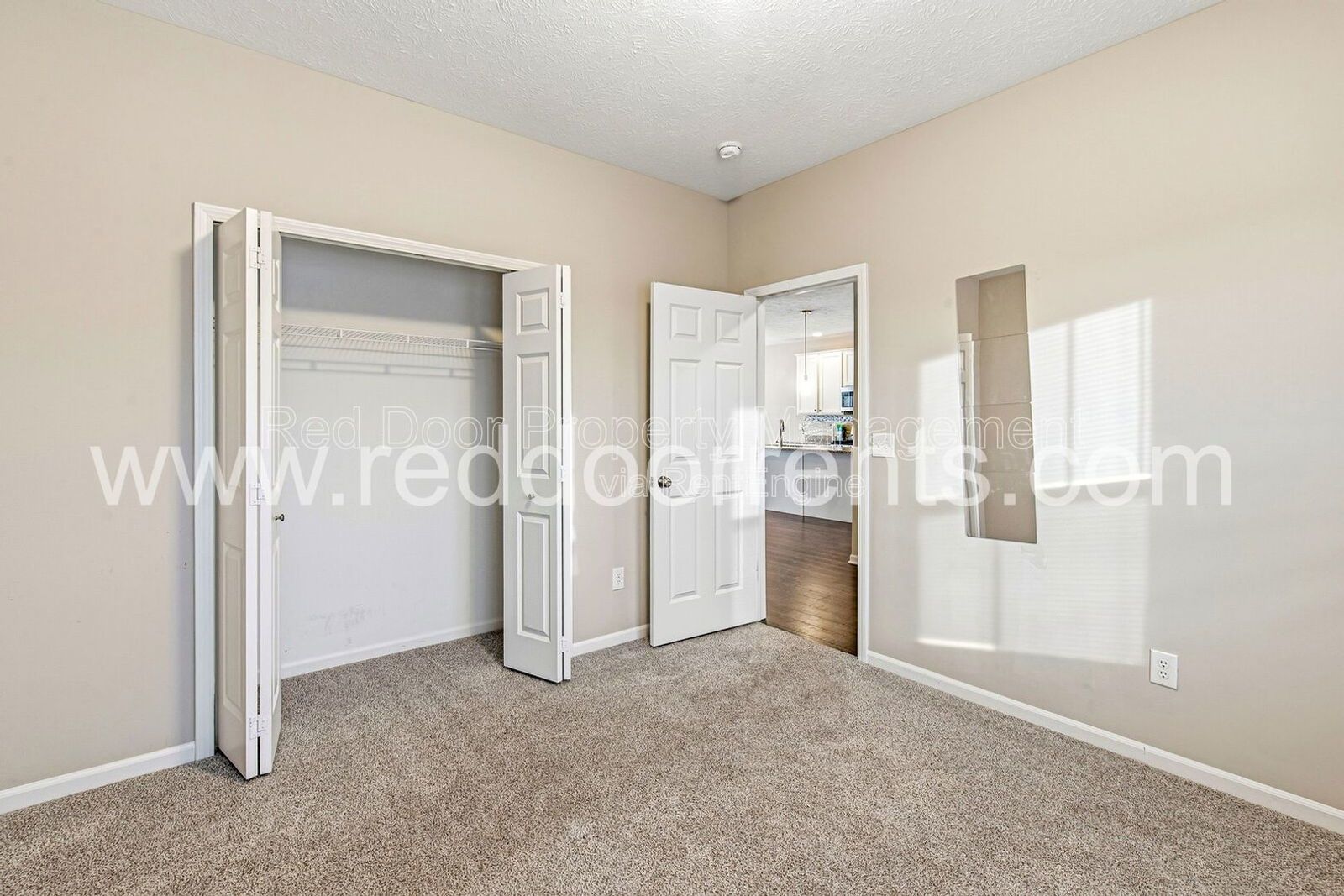 ✨ Two-Year Lease Advantage ✨ Stunning 5‑Bedroom Family Home in Vibrant Brownsburg Community property image