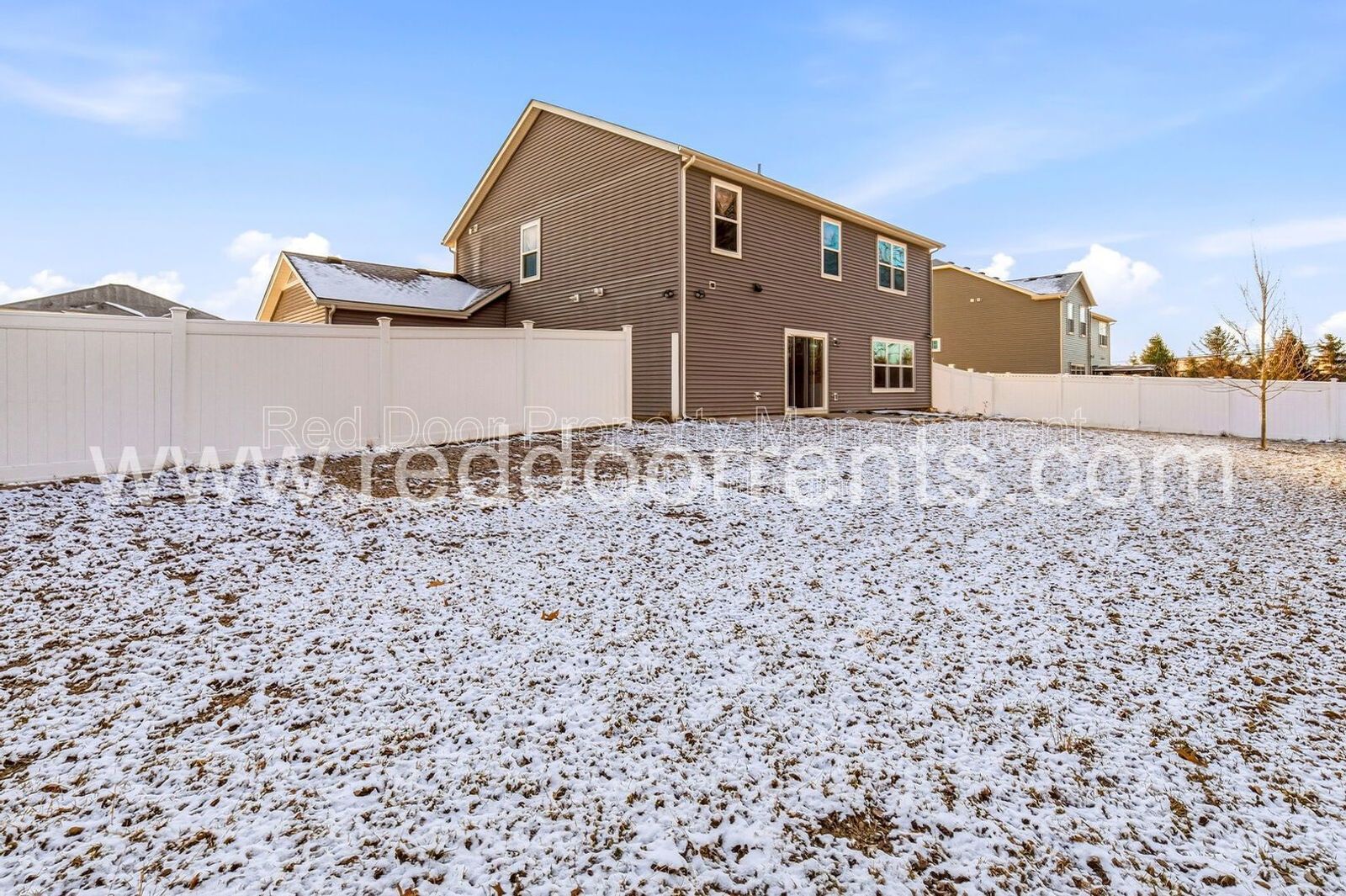 ✨ Two-Year Lease Advantage ✨ Stunning 5‑Bedroom Family Home in Vibrant Brownsburg Community property image