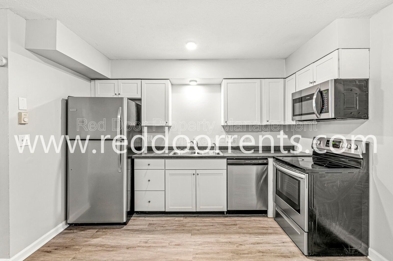MOVE IN SPECIAL: HALF OFF THE FIRST MONTH’S RENT!! property image
