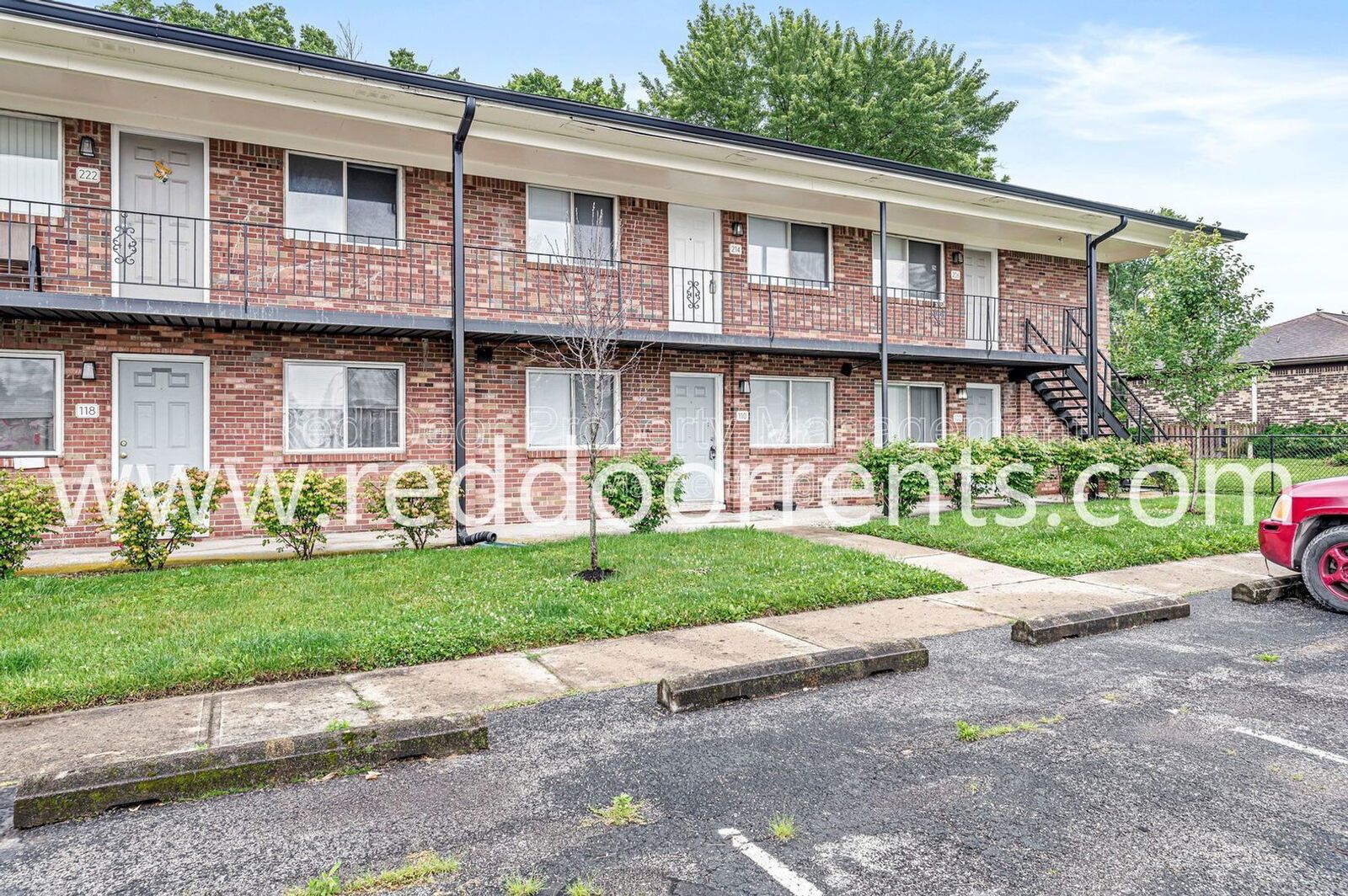 MOVE IN SPECIAL: HALF OFF THE FIRST MONTH’S RENT!! property image