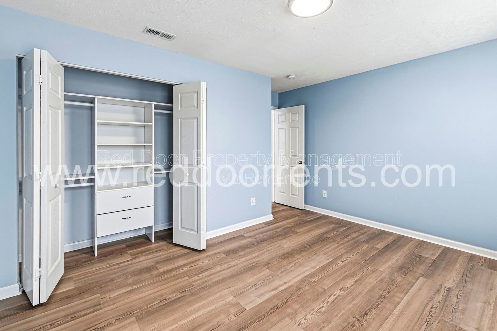 ✨ MOVE-IN SPECIAL: HALF OFF THE FIRST MONTH’S RENT!! ✨ property image