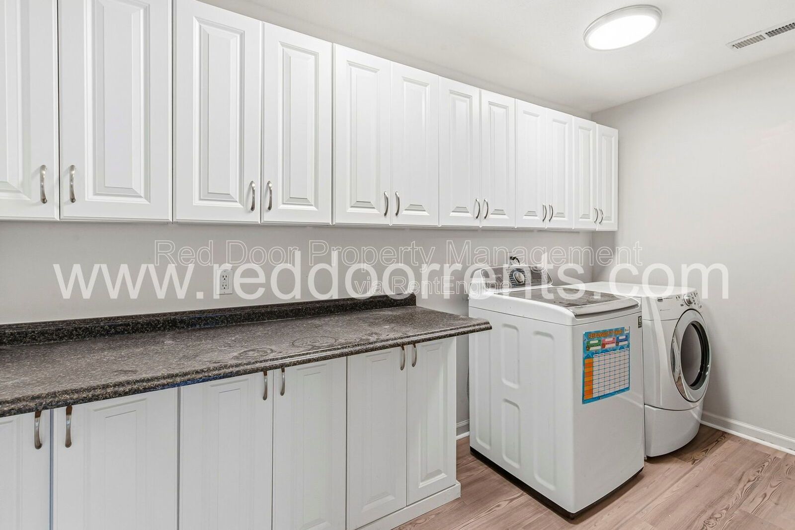 ✨ MOVE-IN SPECIAL: HALF OFF THE FIRST MONTH’S RENT!! ✨ property image