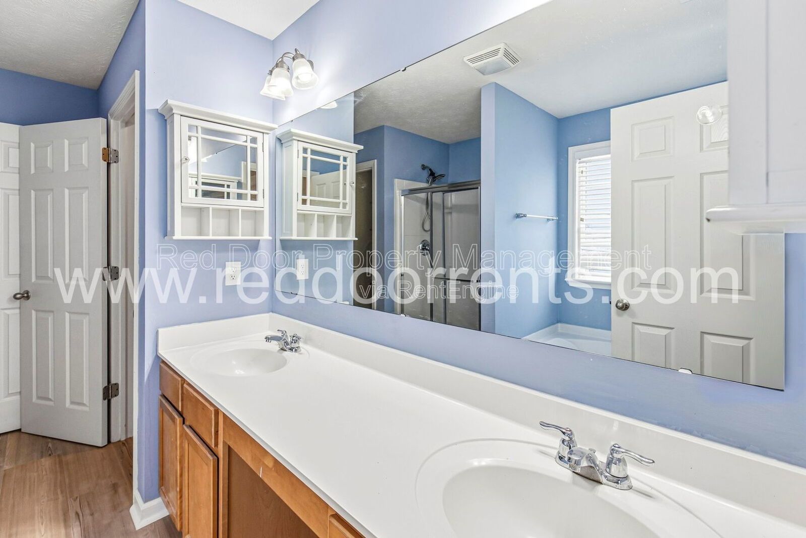 ✨ MOVE-IN SPECIAL: HALF OFF THE FIRST MONTH’S RENT!! ✨ property image