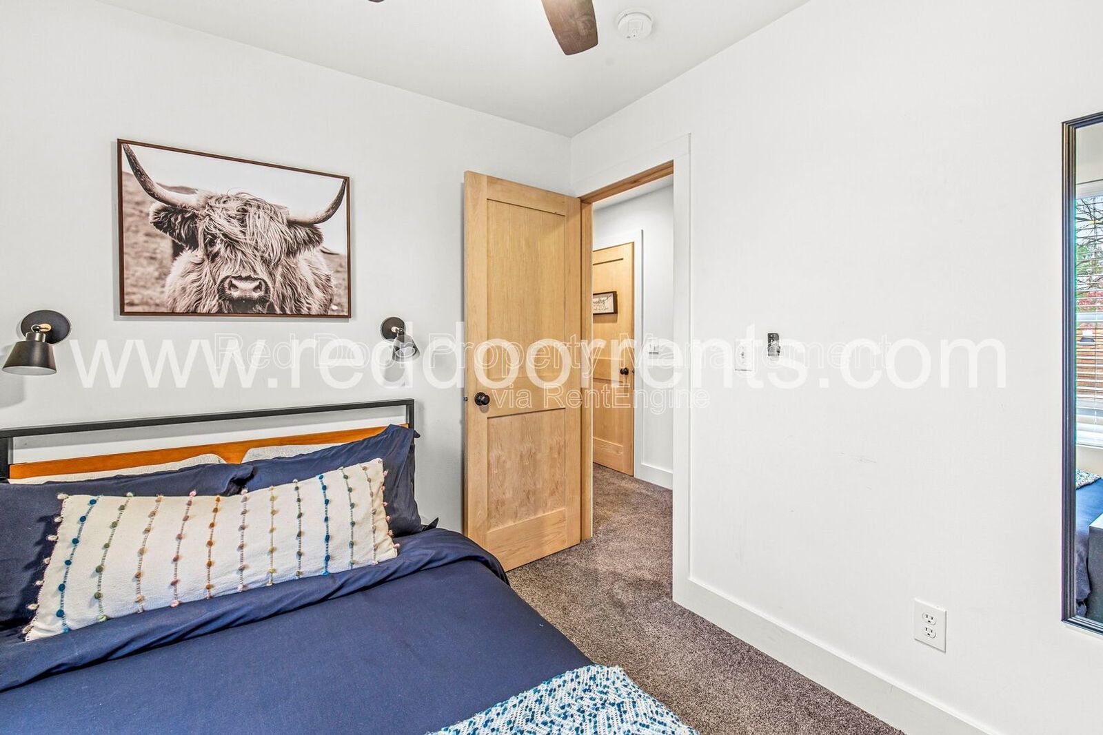 Fully Furnished 3BR/2BA Home in Indianapolis – Modern Comfort! property image