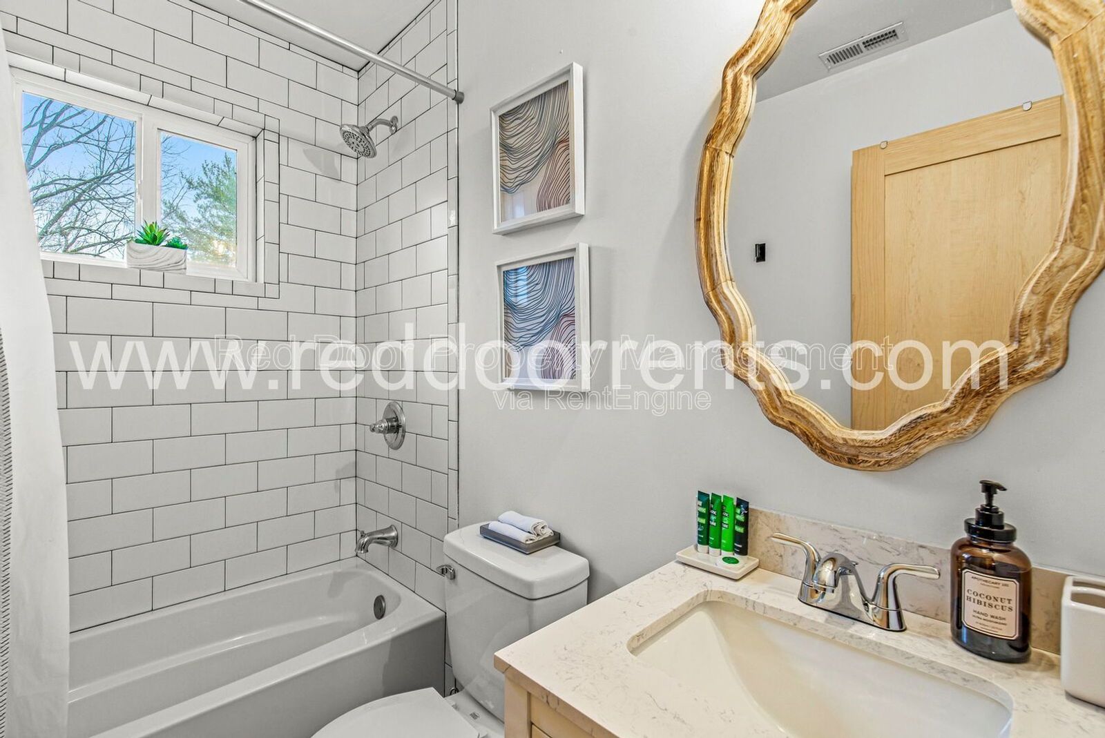 Fully Furnished 3BR/2BA Home in Indianapolis – Modern Comfort! property image