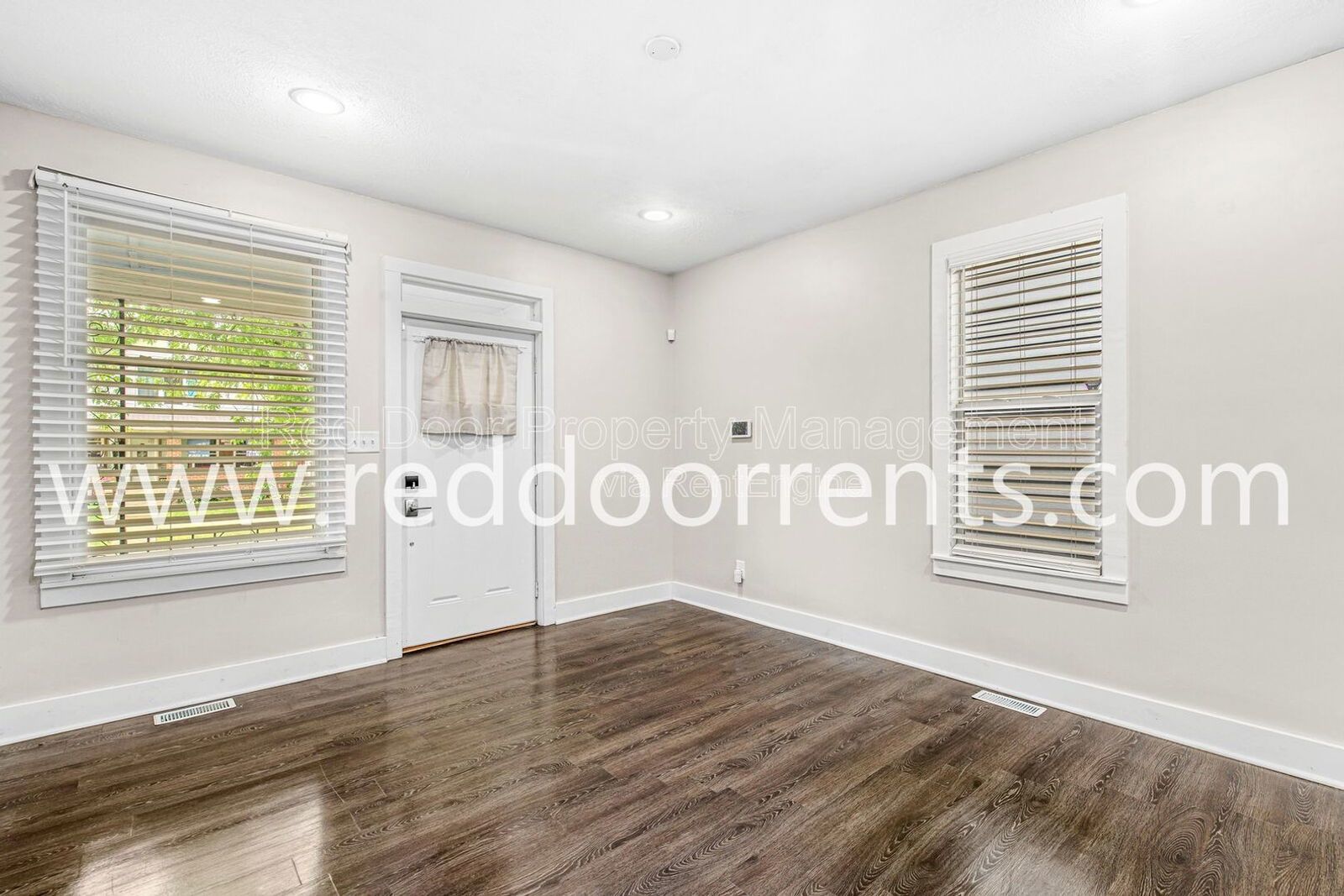 ✨ MOVE-IN SPECIAL: HALF OFF THE FIRST MONTH’S RENT!! ✨ property image