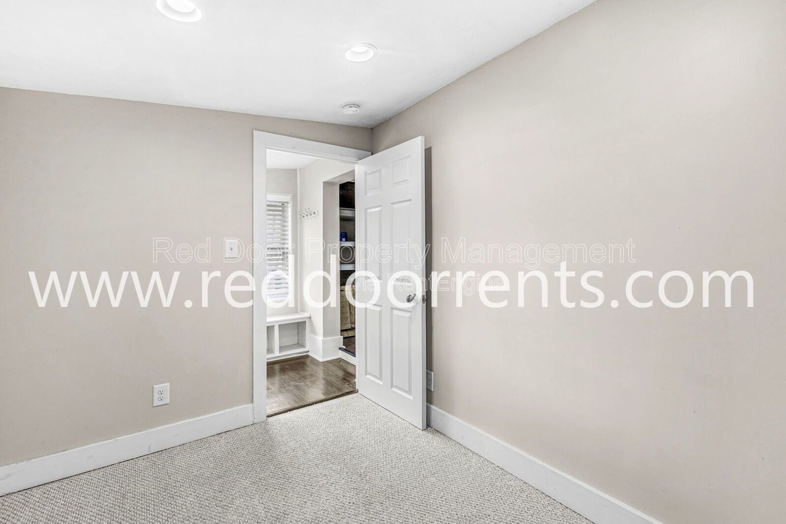 ✨ MOVE-IN SPECIAL: HALF OFF THE FIRST MONTH’S RENT!! ✨ property image