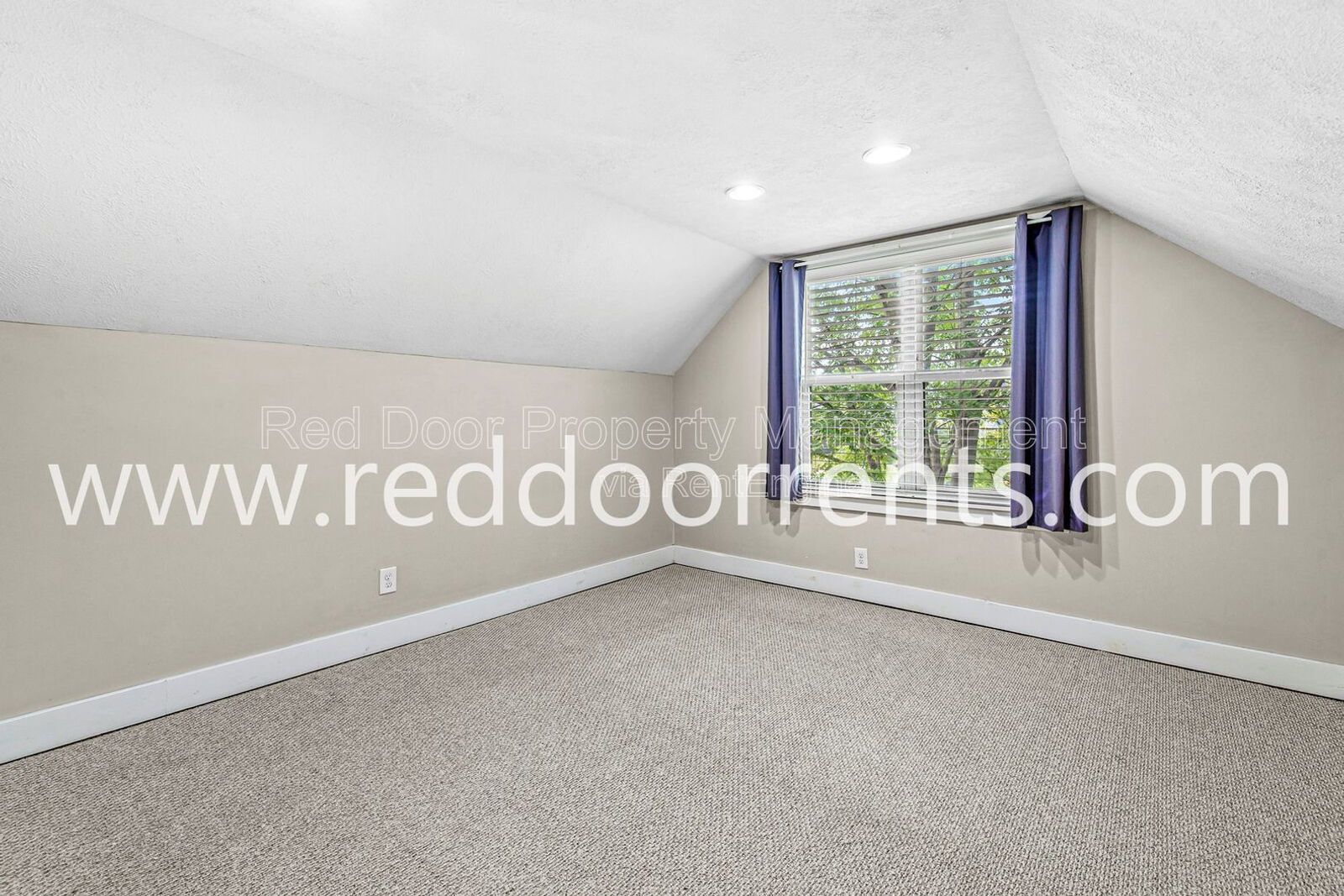 ✨ MOVE-IN SPECIAL: HALF OFF THE FIRST MONTH’S RENT!! ✨ property image