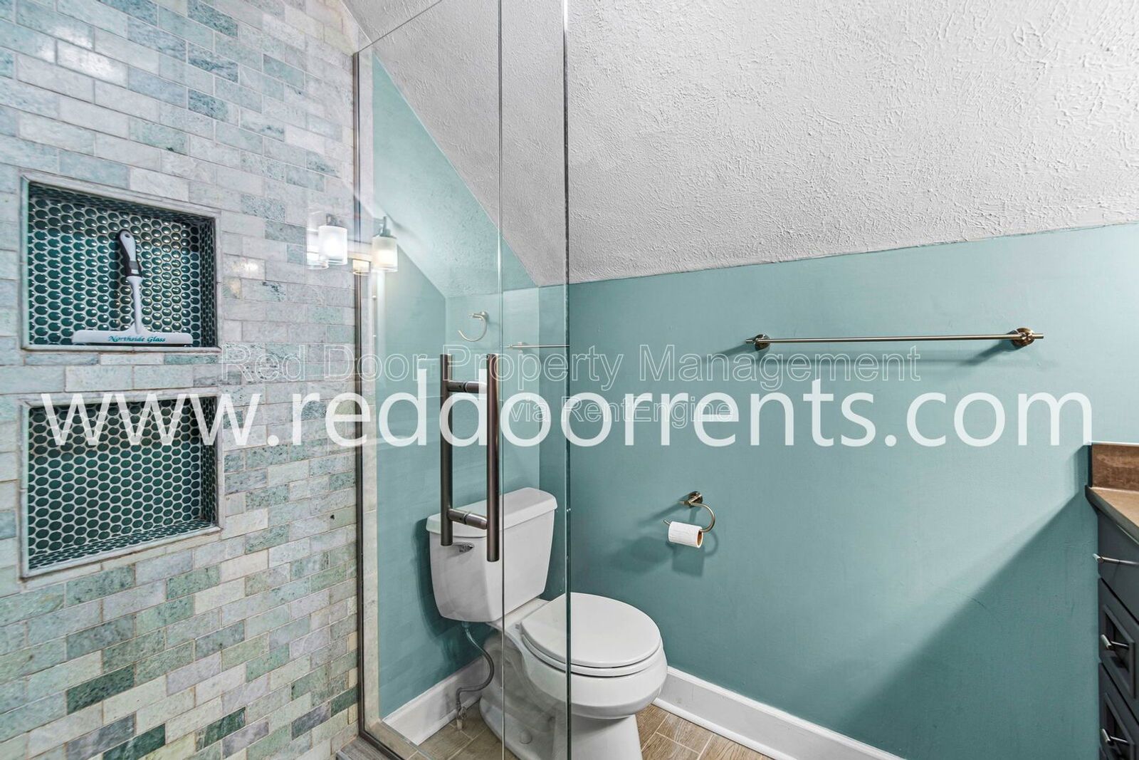 ✨ MOVE-IN SPECIAL: HALF OFF THE FIRST MONTH’S RENT!! ✨ property image