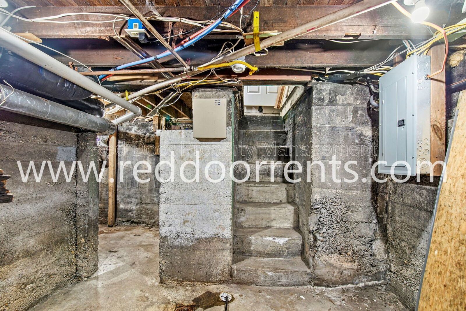 ✨ MOVE-IN SPECIAL: HALF OFF THE FIRST MONTH’S RENT!! ✨ property image