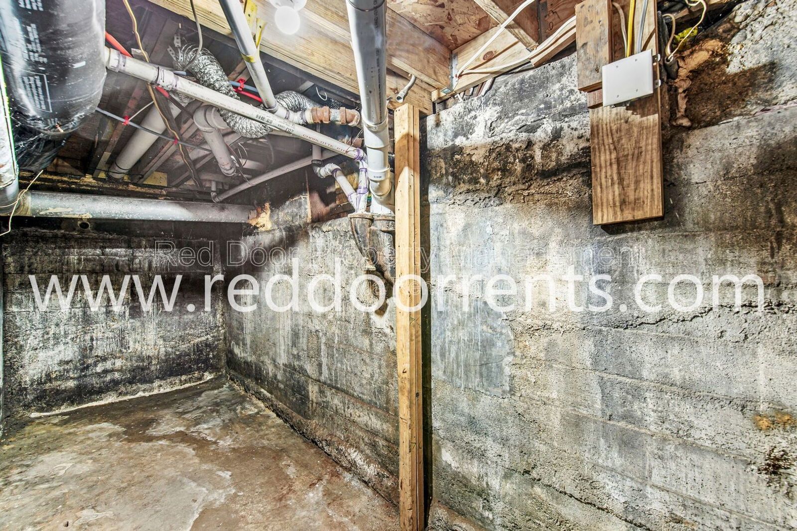 ✨ MOVE-IN SPECIAL: HALF OFF THE FIRST MONTH’S RENT!! ✨ property image