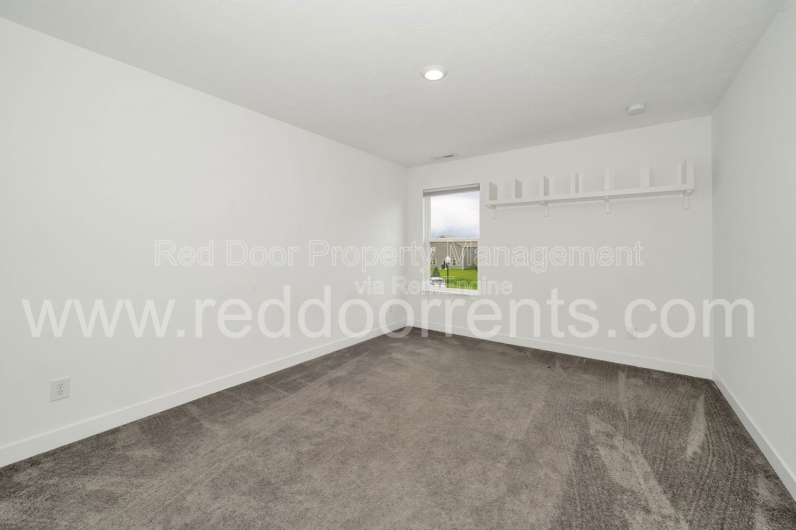 Bright & Modern 3-Bed Home in Noblesville — Close to Downtown Charm! property image