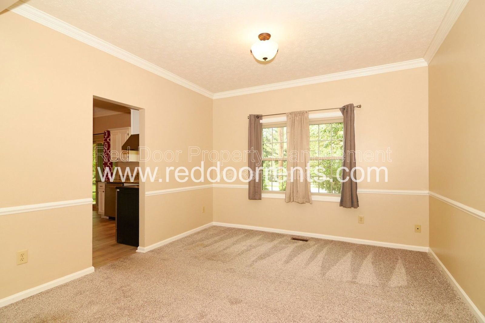 Coming Soon! A SINGLE-FAMILY HOME SITUATED DOWN THE STREET property image