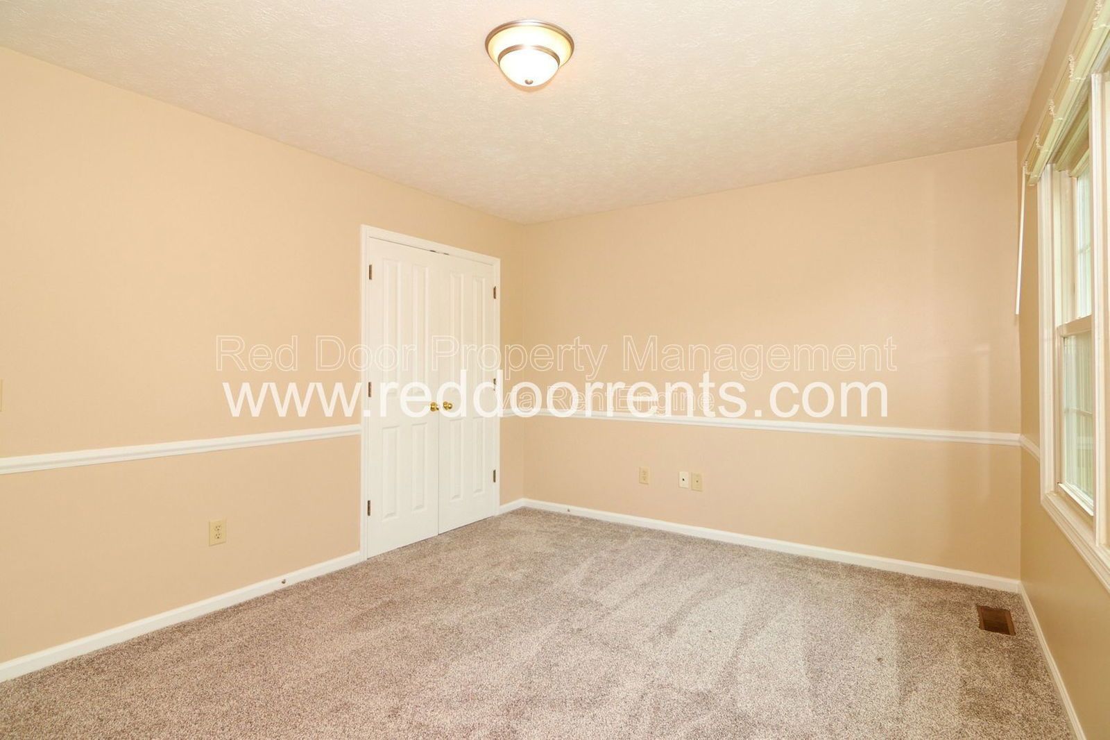 Coming Soon! A SINGLE-FAMILY HOME SITUATED DOWN THE STREET property image