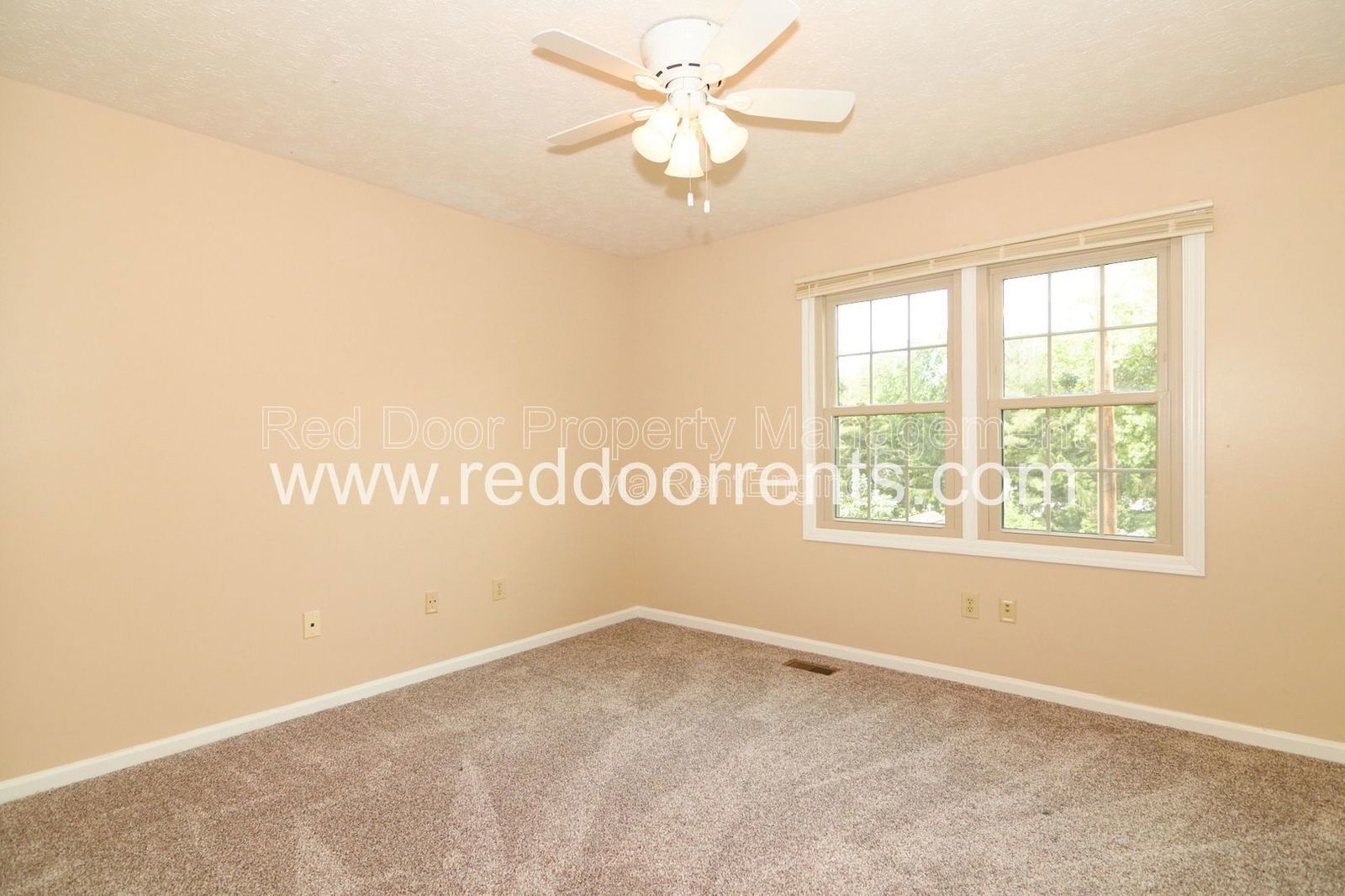 Coming Soon! A SINGLE-FAMILY HOME SITUATED DOWN THE STREET property image