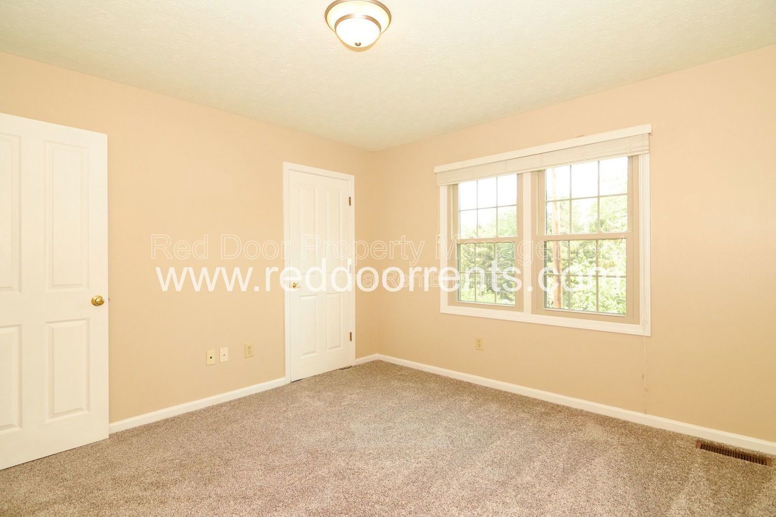 Coming Soon! A SINGLE-FAMILY HOME SITUATED DOWN THE STREET property image