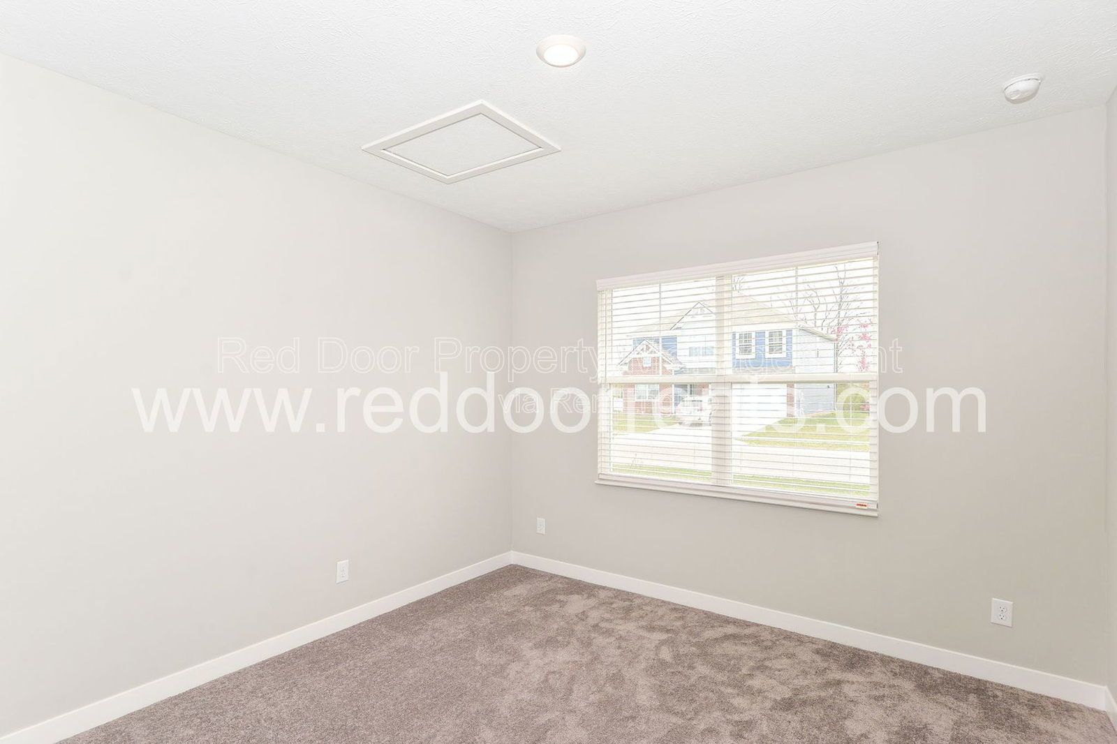 Coming Soon! Newly constructed 4- bedroom in Parkstay Lane! property image