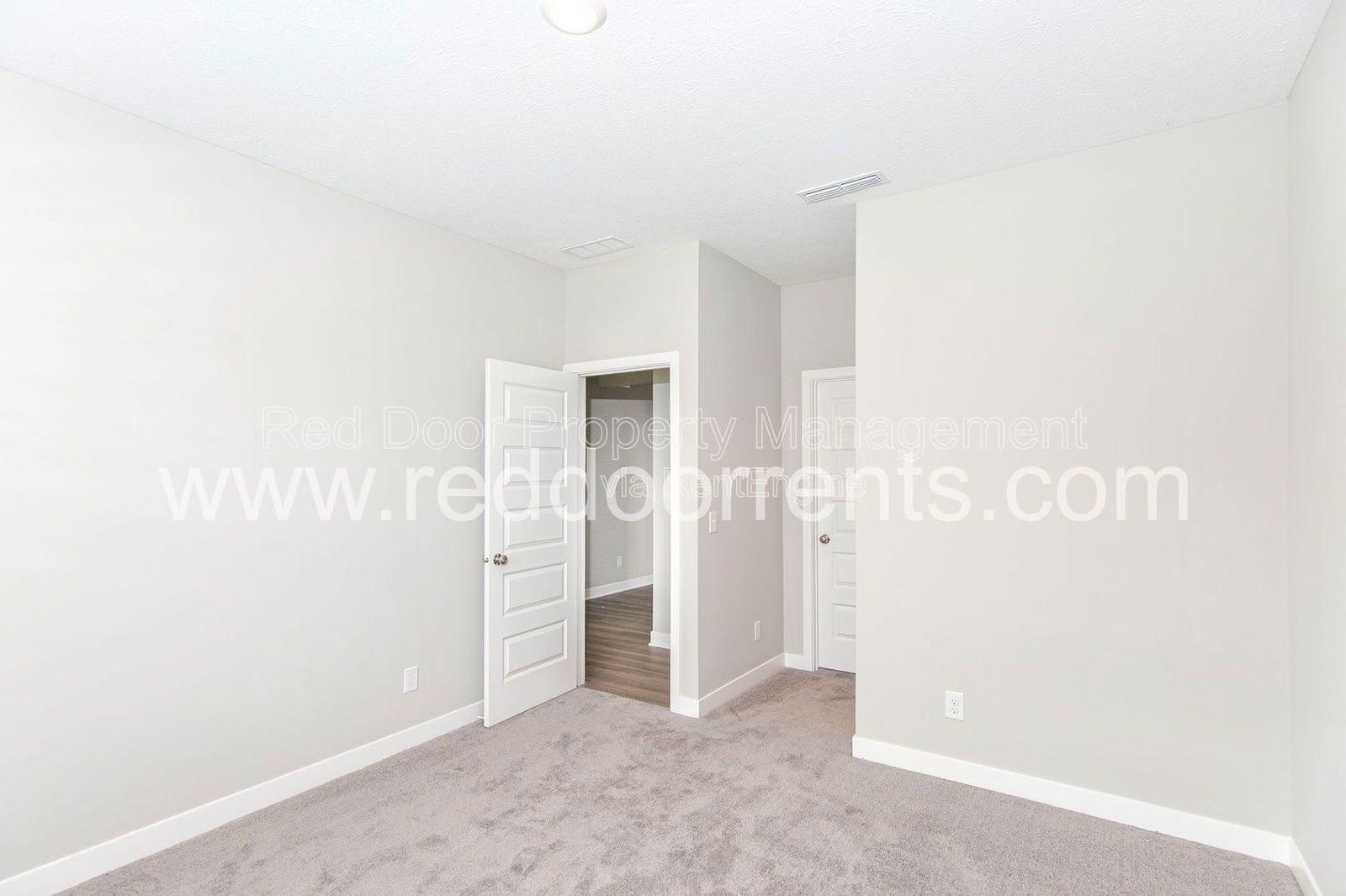 Coming Soon! Newly constructed 4- bedroom in Parkstay Lane! property image