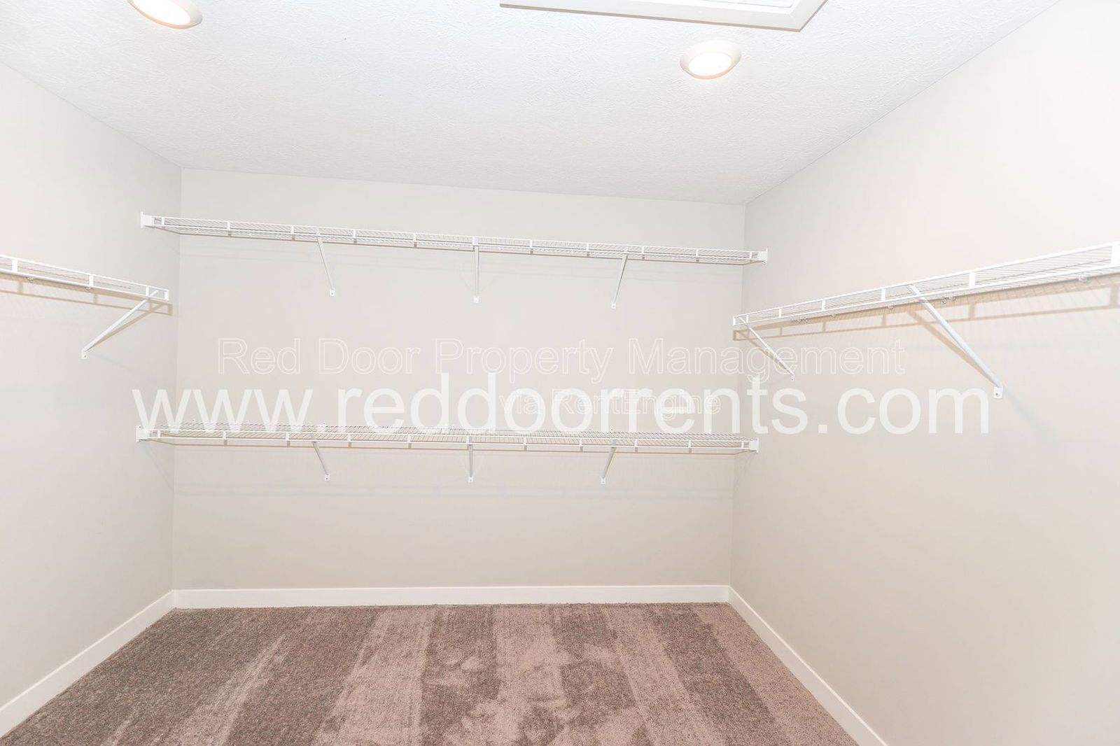 Coming Soon! Newly constructed 4- bedroom in Parkstay Lane! property image