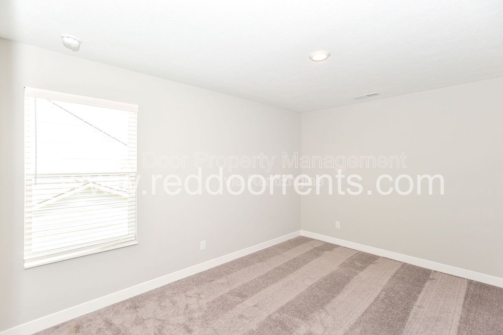 Coming Soon! Newly constructed 4- bedroom in Parkstay Lane! property image