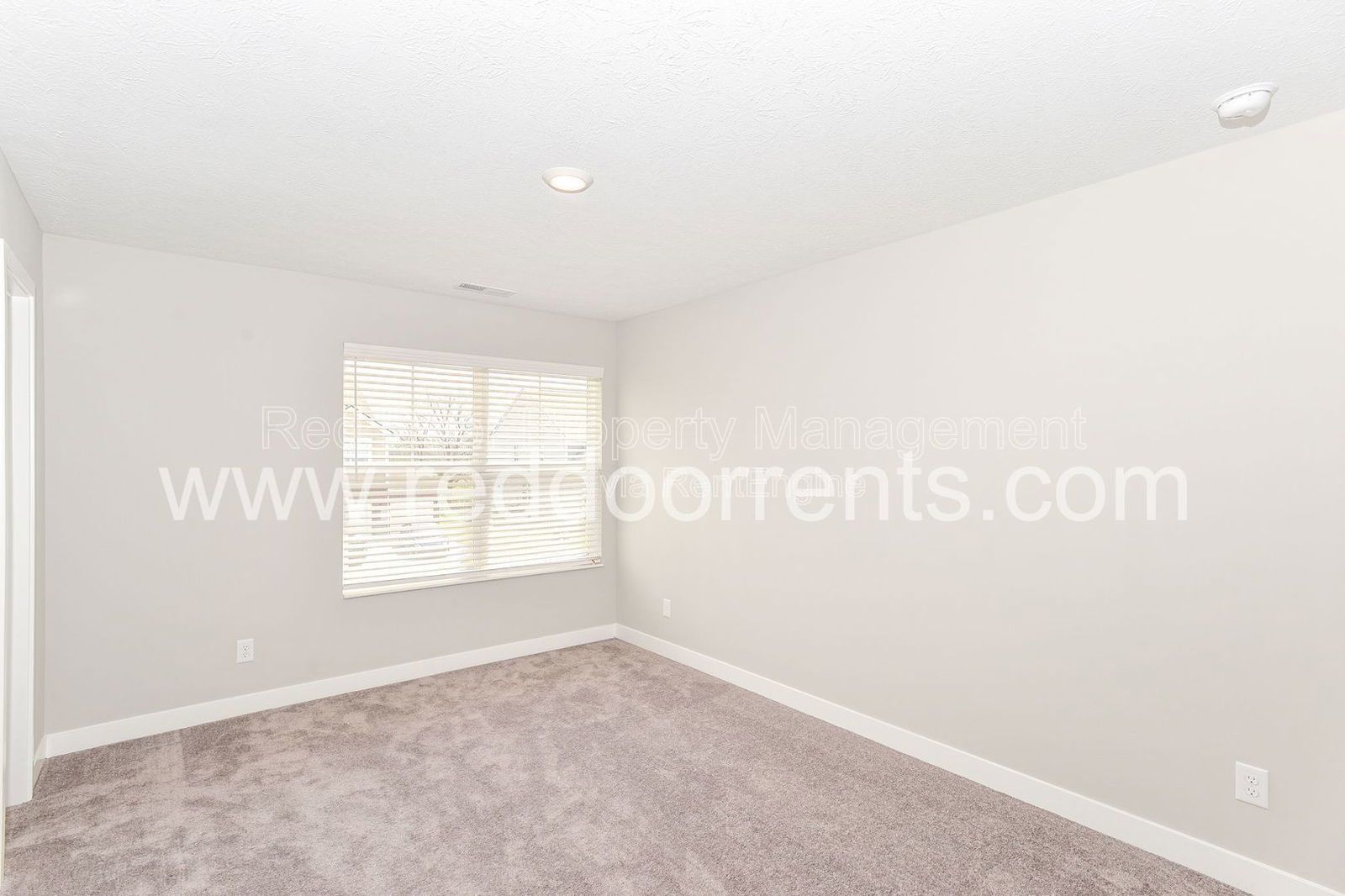 Coming Soon! Newly constructed 4- bedroom in Parkstay Lane! property image