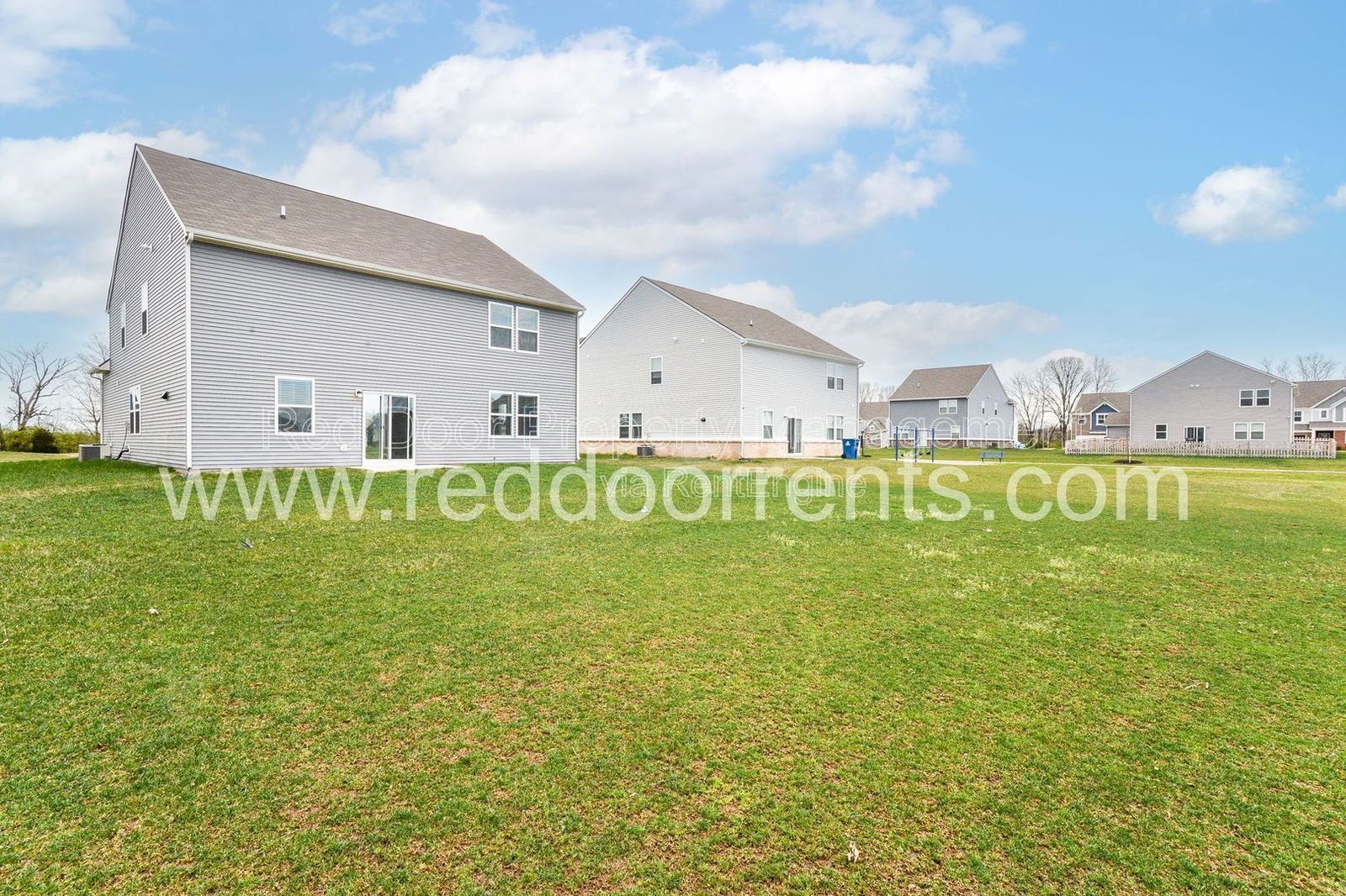 Coming Soon! Newly constructed 4- bedroom in Parkstay Lane! property image