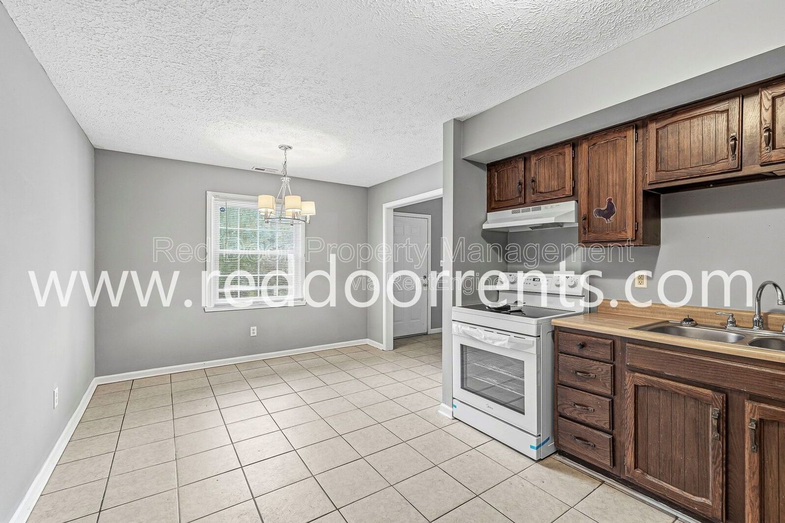 Charming 3-Bedroom Ranch in Plainfield property image