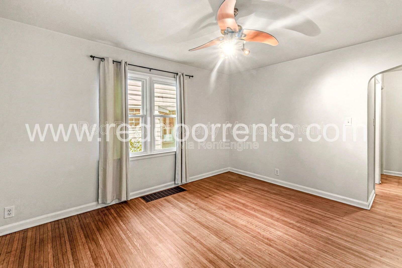 Cozy 2-Bed Bungalow Near Broad Ripple & Fall Creek! property image