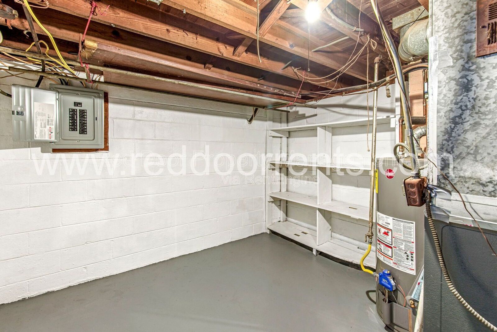 Cozy 2-Bed Bungalow Near Broad Ripple & Fall Creek! property image