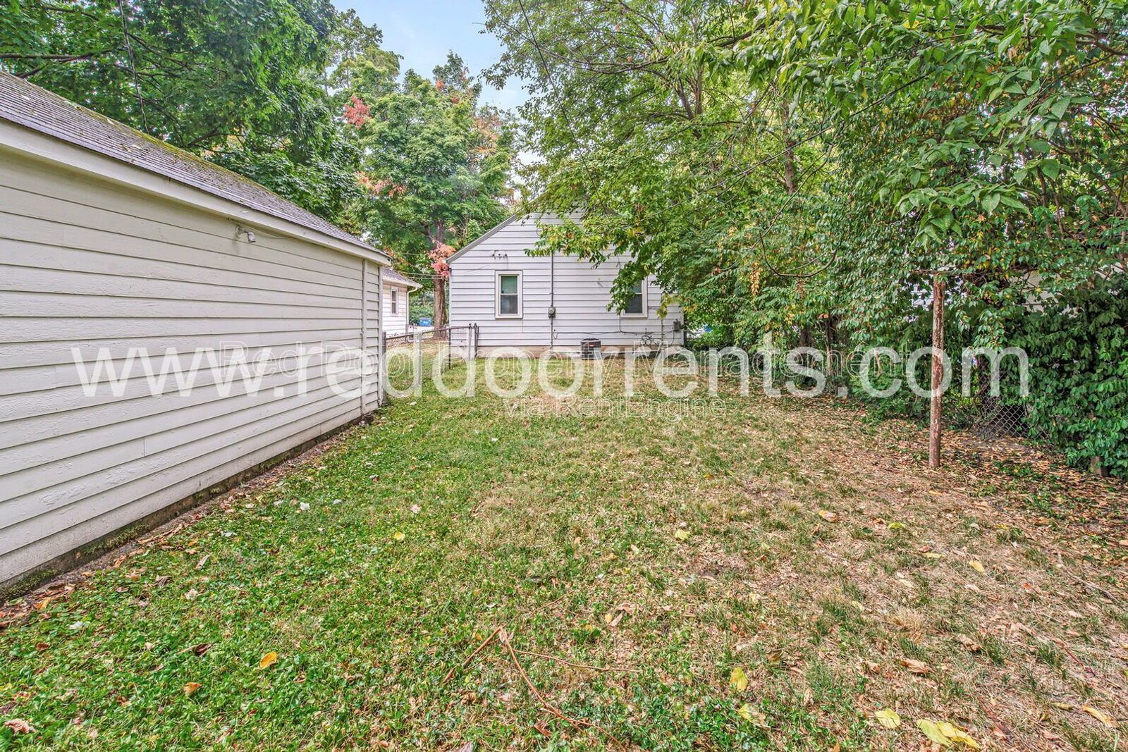 Cozy 2-Bed Bungalow Near Broad Ripple & Fall Creek! property image