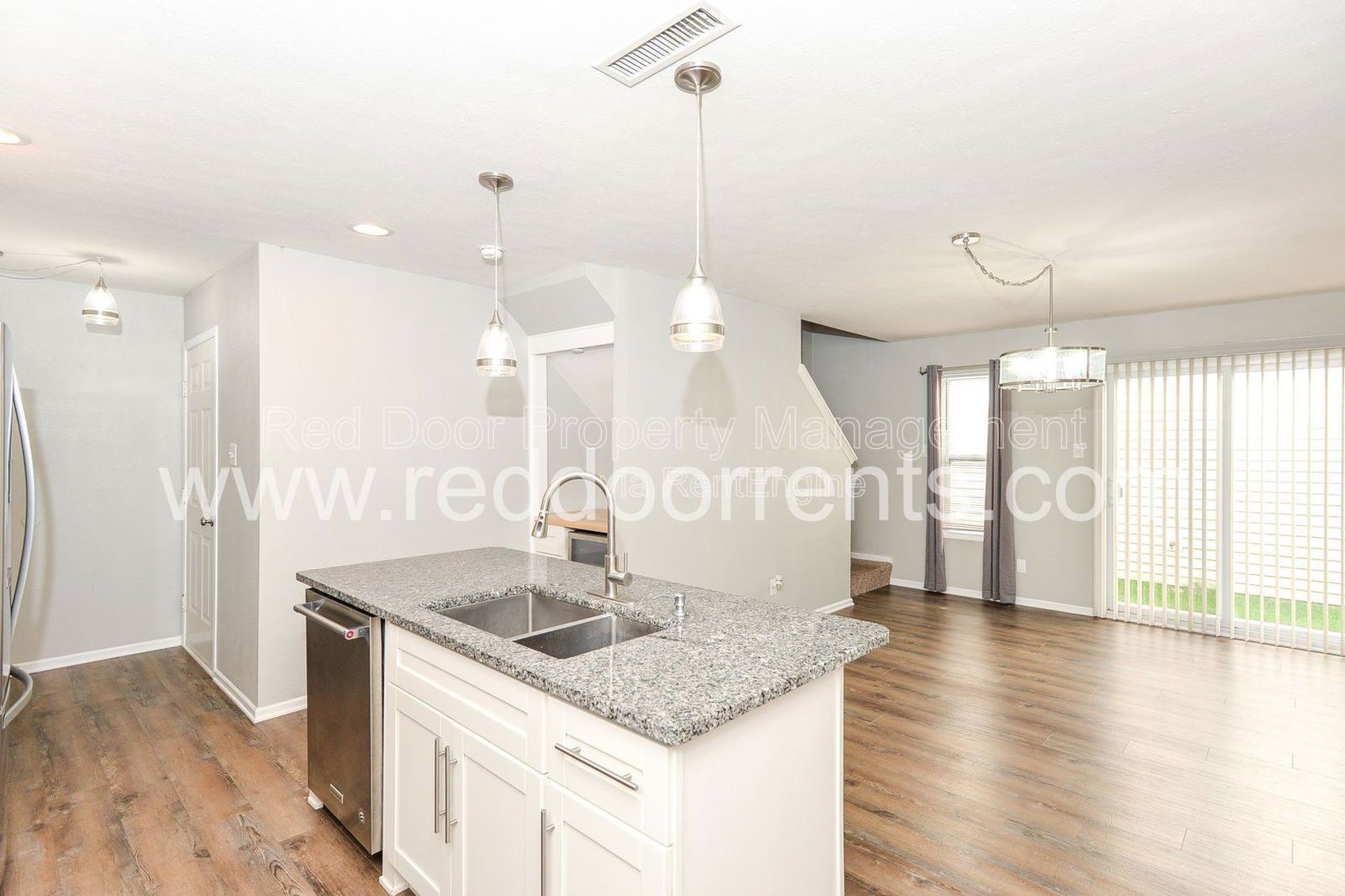 Coming Soon! - Charm and Convenience: Your Ideal Home in Noblesville! property image