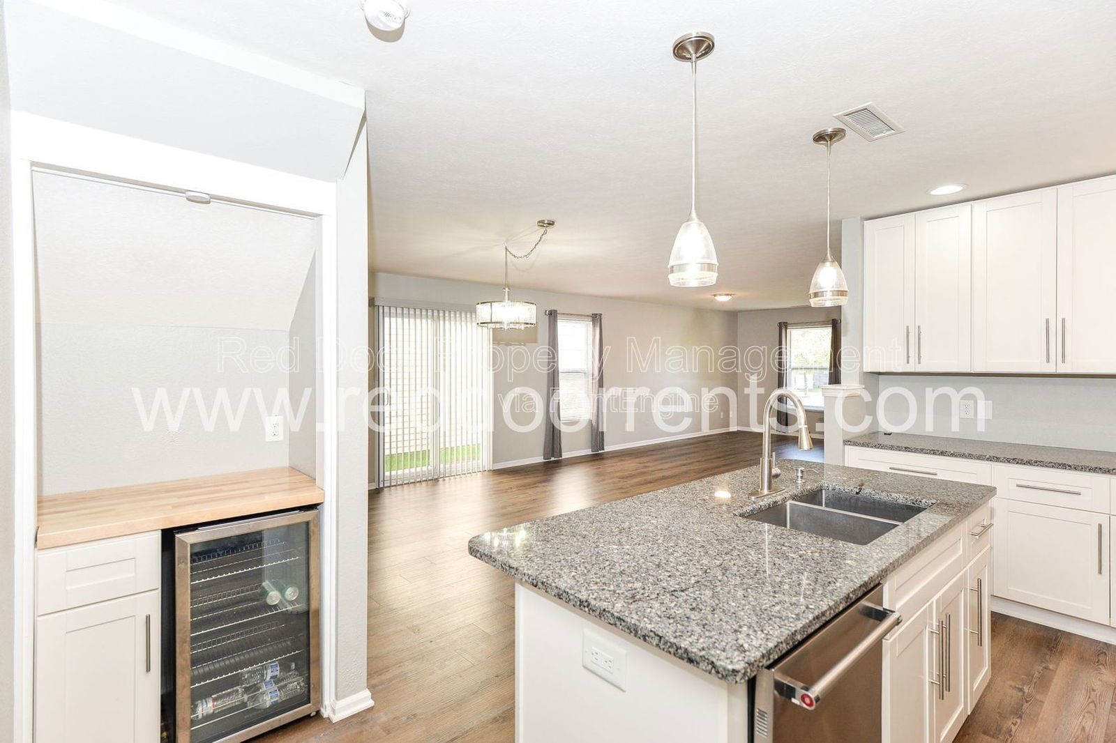 Coming Soon! - Charm and Convenience: Your Ideal Home in Noblesville! property image