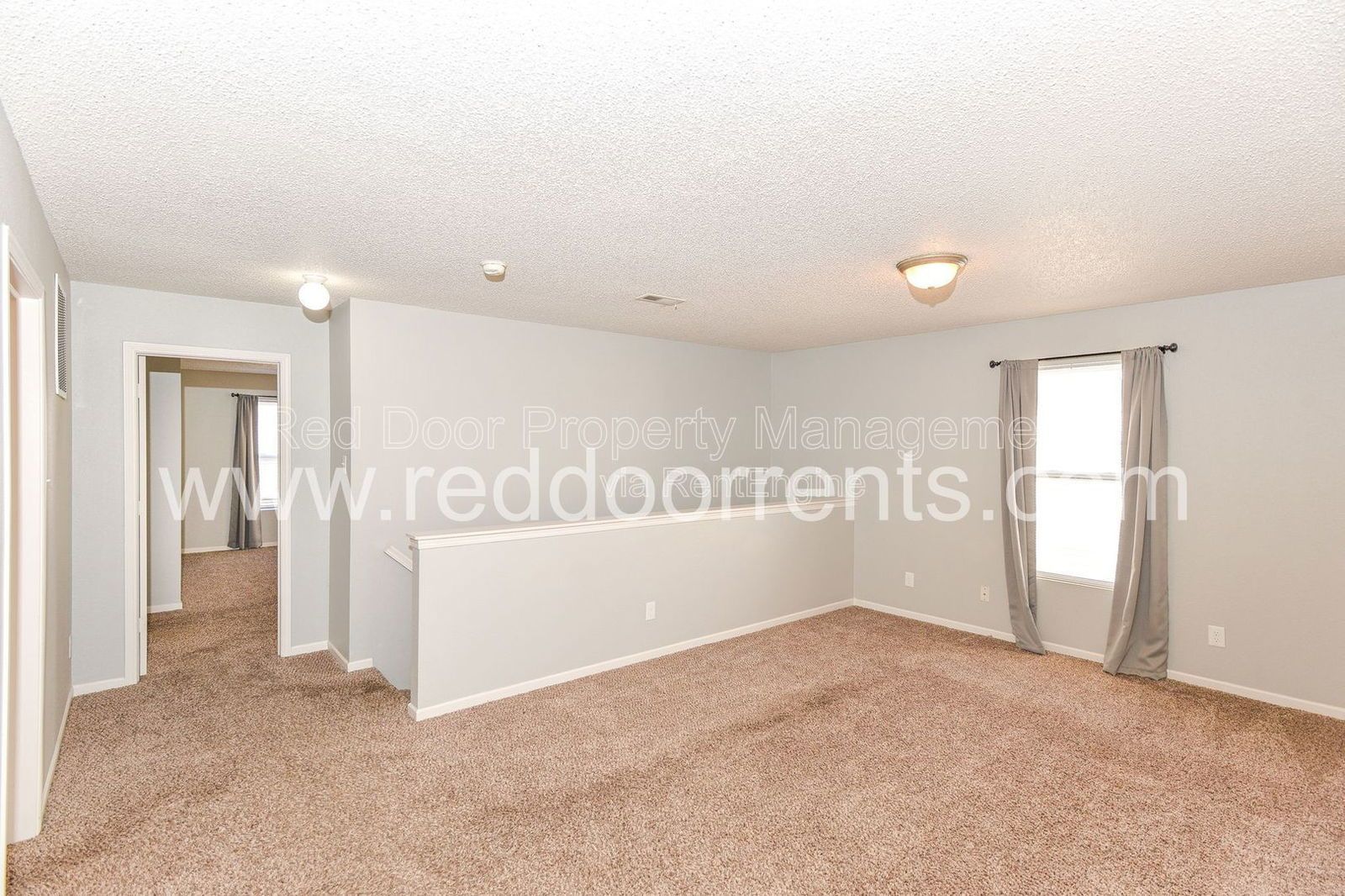 Coming Soon! - Charm and Convenience: Your Ideal Home in Noblesville! property image