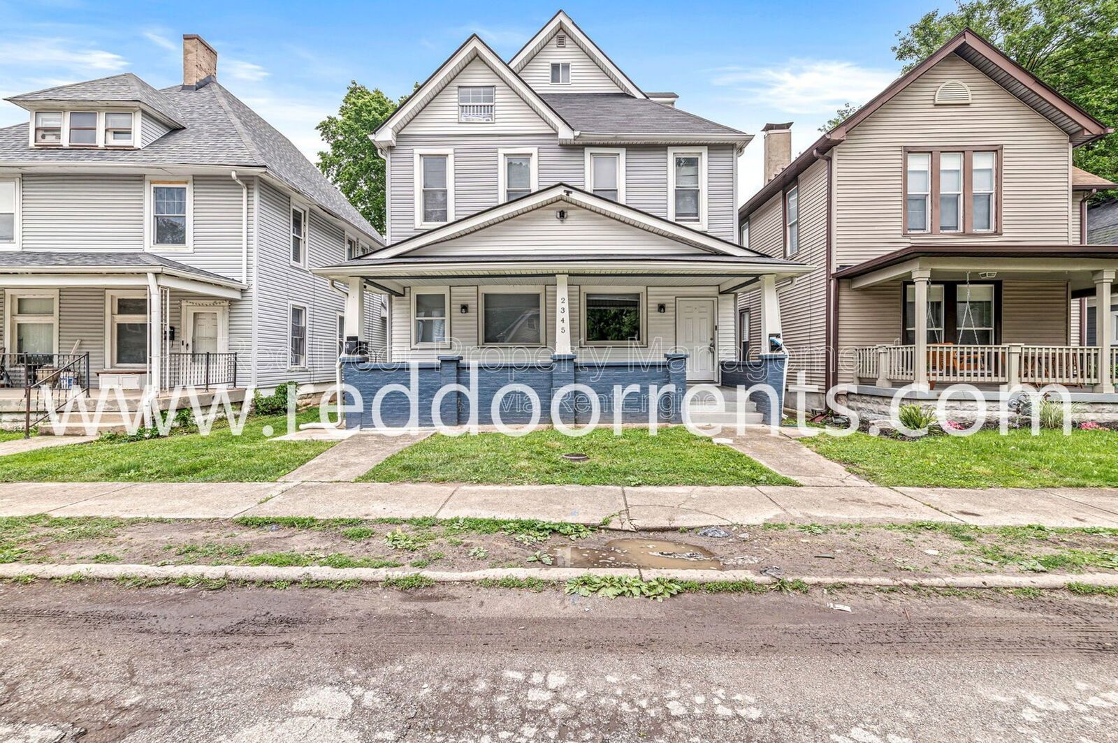 ✨Now Accepting Section 8!! ✨ Triplex Near Downtown Indianapolis property image