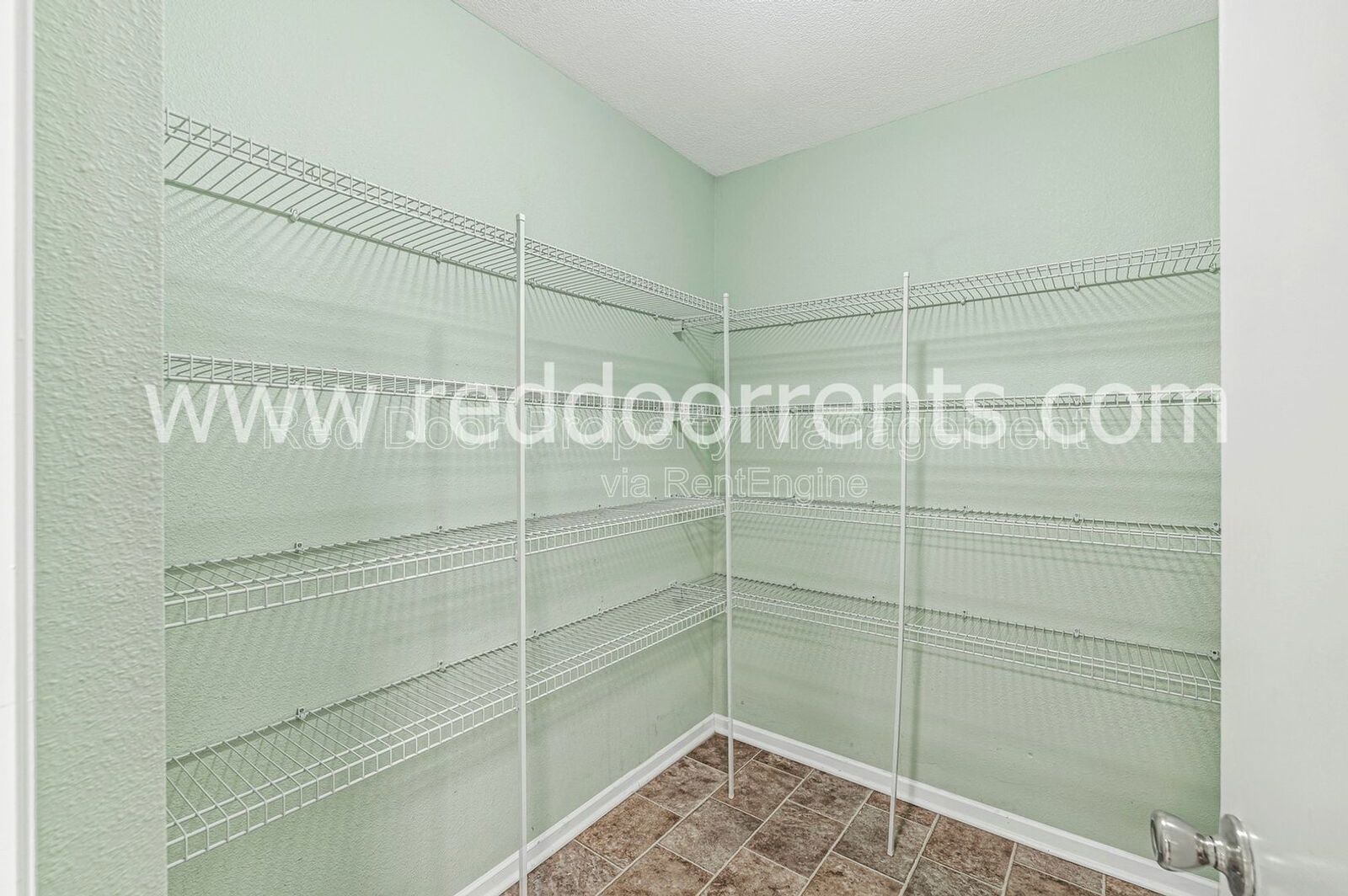 Coming Soon! Charm and Convenience- Your 3 Bedroom Haven in Noblesville! property image