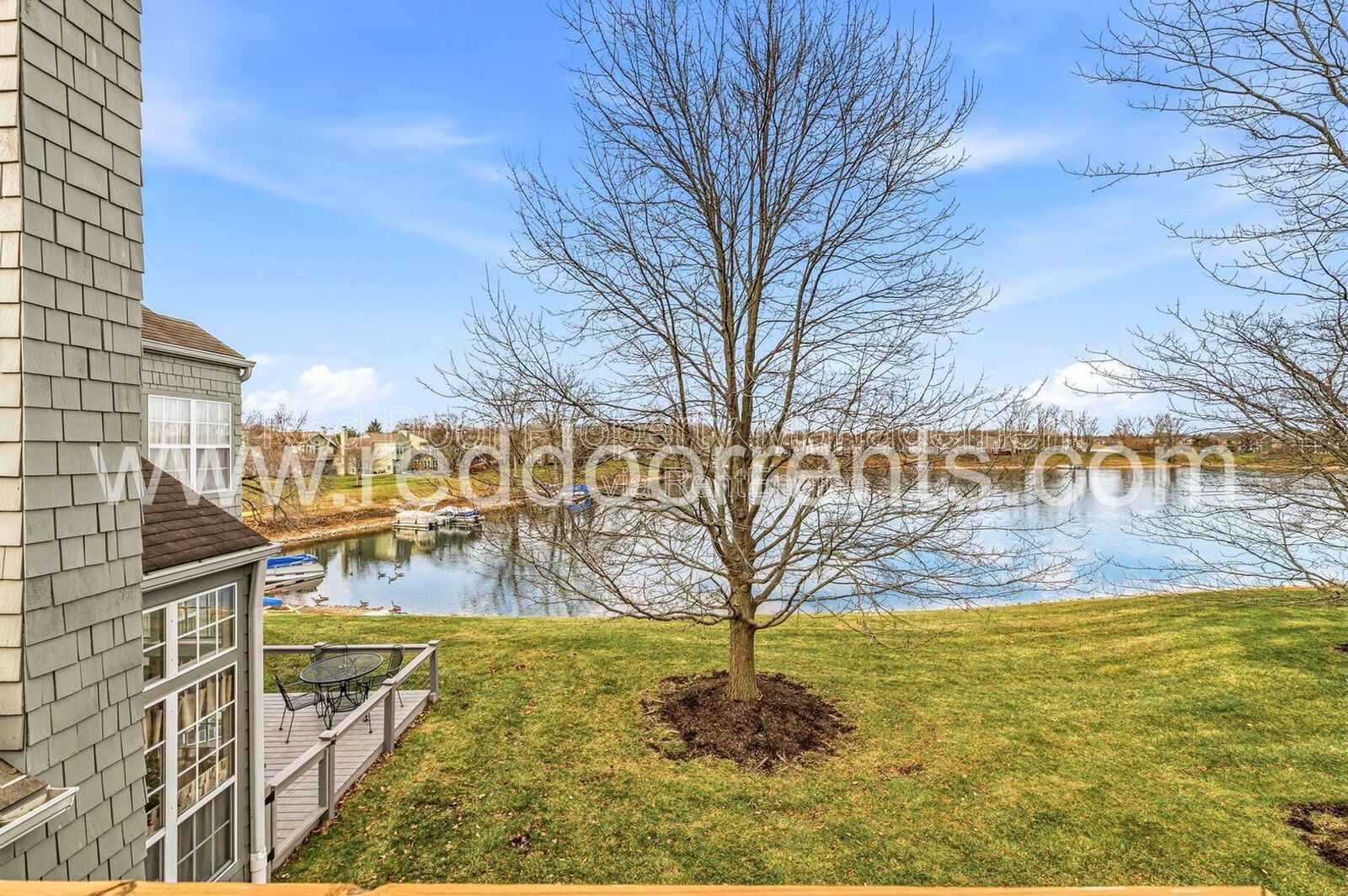 Stylish Waterfront Living Near Keystone at the Crossing property image