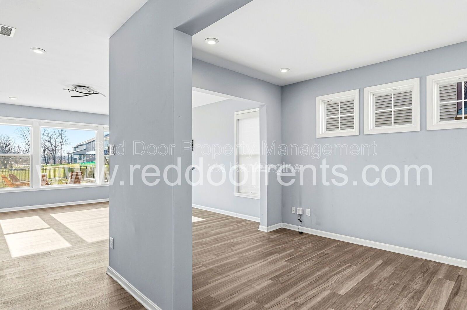 Spacious 5-Bedroom Home in Franklin Township – Modern Living in a Prime Location property image