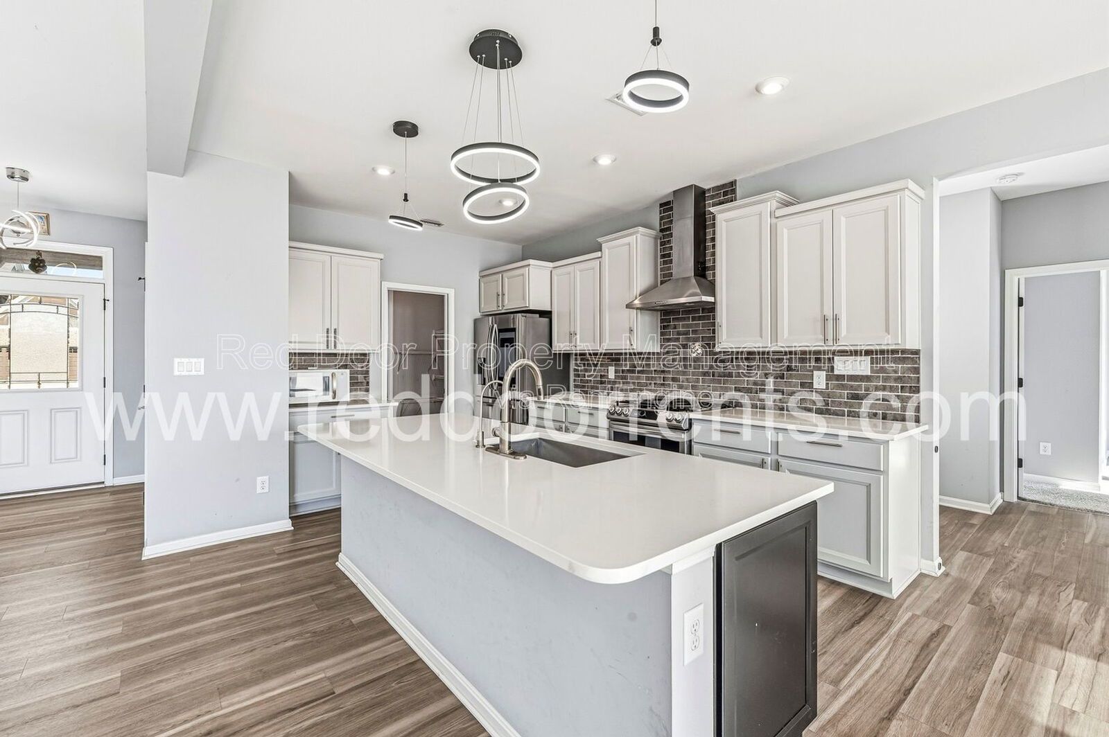 Spacious 5-Bedroom Home in Franklin Township – Modern Living in a Prime Location property image