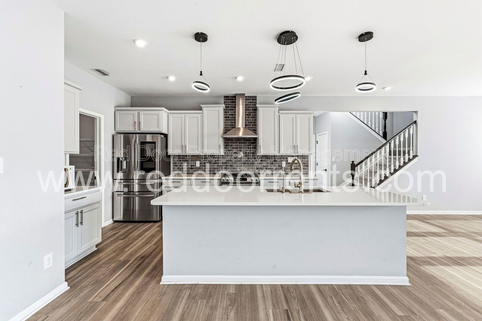 Spacious 5-Bedroom Home in Franklin Township – Modern Living in a Prime Location property image