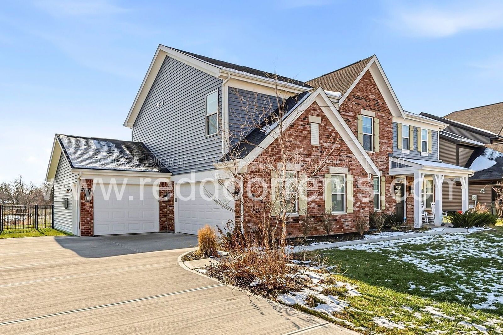Spacious 5-Bedroom Home in Franklin Township – Modern Living in a Prime Location property image