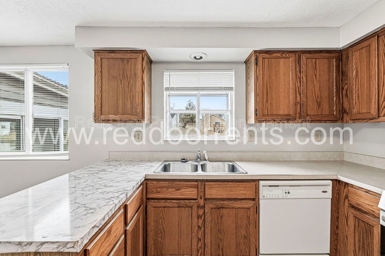 Coming Soon! - Bright 3-Bed Colonial in Desirable Indianapolis Neighborhood property image