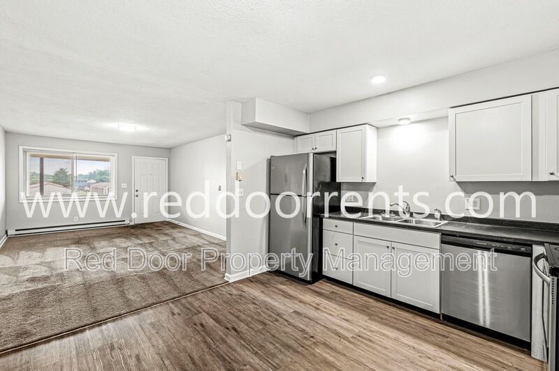 MOVE IN SPECIAL: HALF OFF THE FIRST MONTH’S RENT!! property image