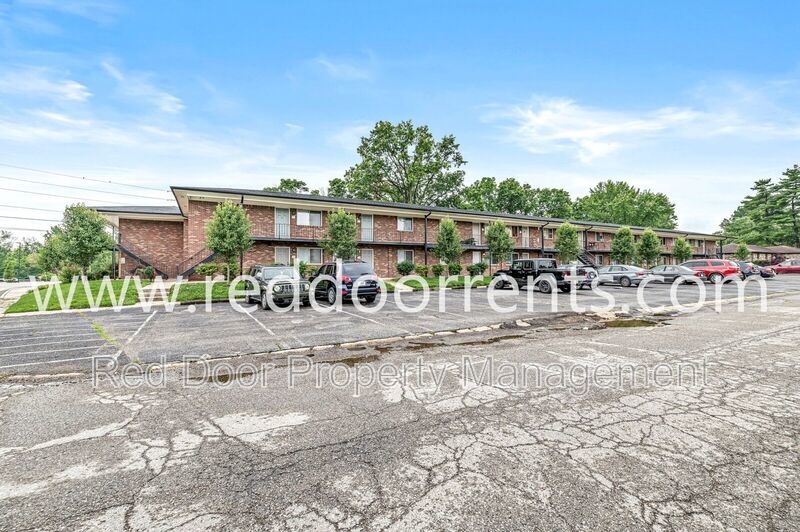 MOVE IN SPECIAL: HALF OFF THE FIRST MONTH’S RENT!! property image