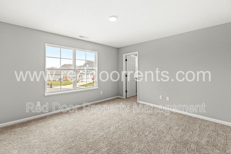 ✨ MOVE-IN SPECIAL: HALF OFF THE FIRST MONTH’S RENT!! ✨ property image