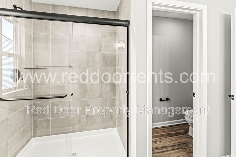 ✨ MOVE-IN SPECIAL: HALF OFF THE FIRST MONTH’S RENT!! ✨ property image